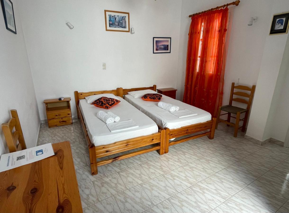 Theodora Rooms Kamares  Bagian luar foto