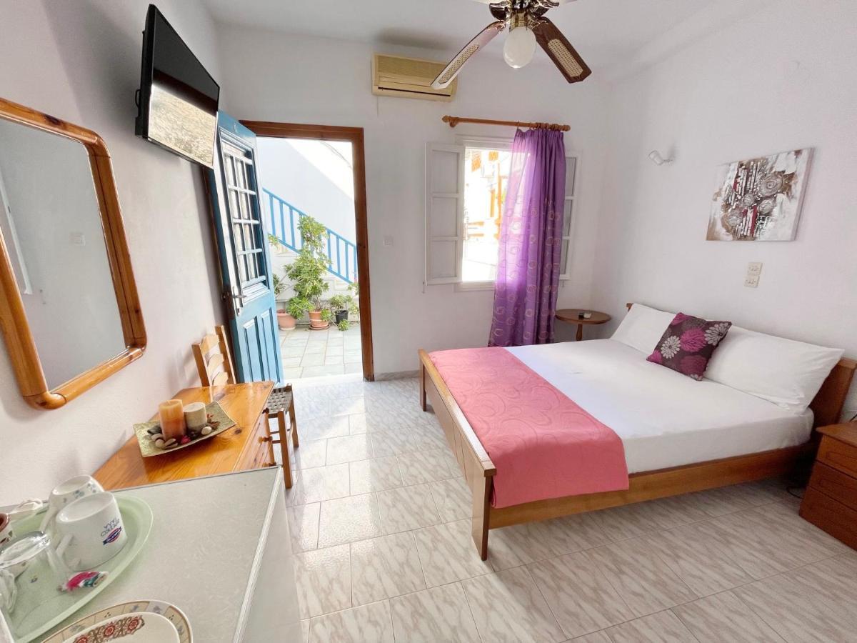 Theodora Rooms Kamares  Bagian luar foto