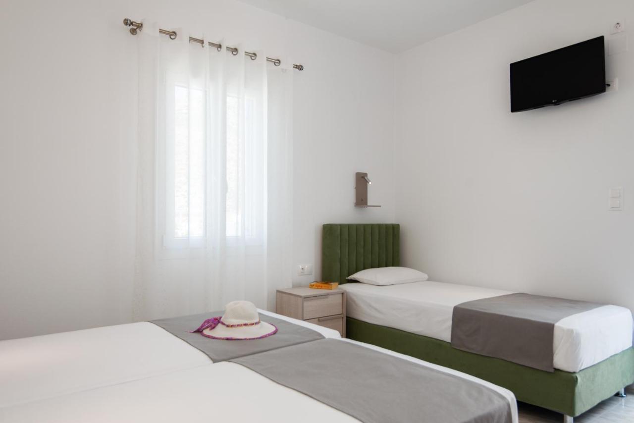 Theodora Rooms Kamares  Bagian luar foto